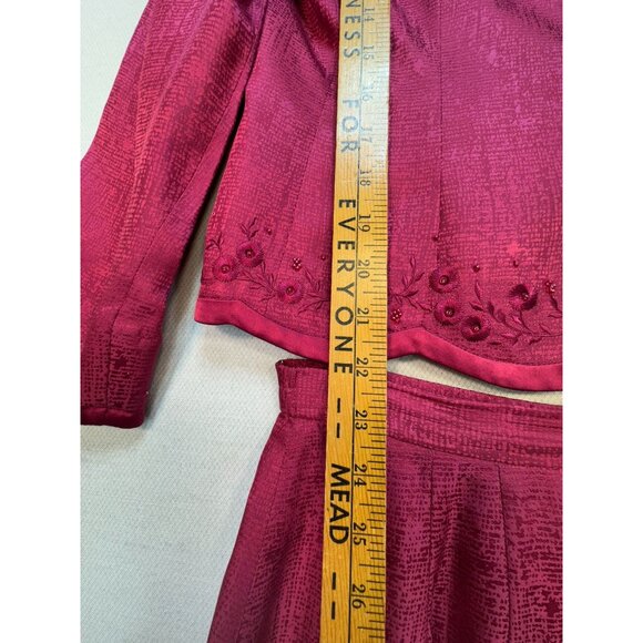 Papell Petites 2-Piece Silk Skirt Suit Set Size 6P Fuchsia - Picture 9 of 16